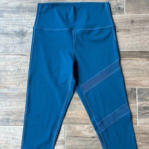 Zyia Capri Leggings